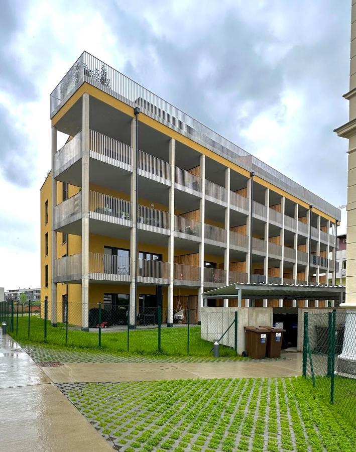 Апартаменты Living Kalsdorf - Selfcheckin Кальсдорф-бай-Грац Экстерьер фото